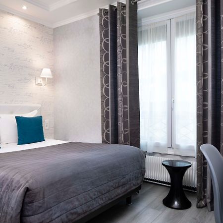 פריז Hotel De Geneve מראה חיצוני תמונה